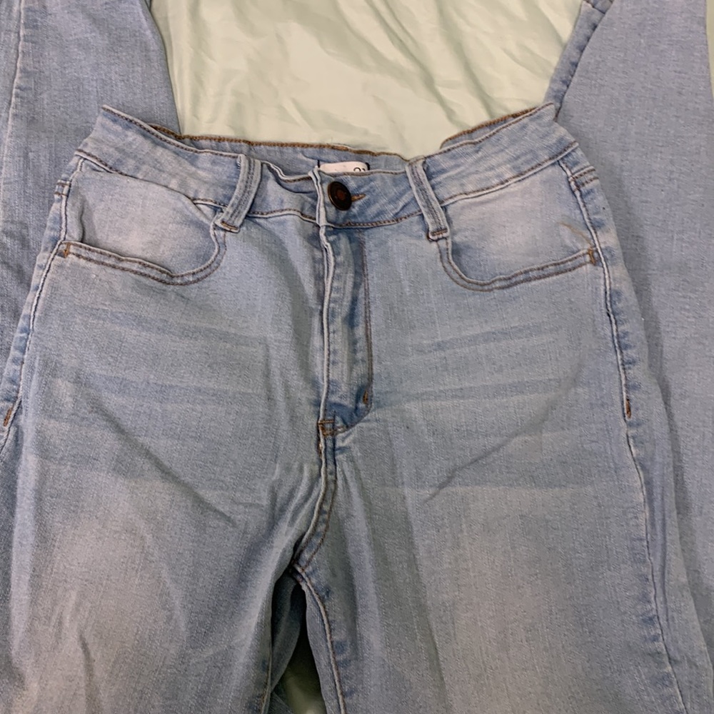 Jeans - Picture 2 of 5